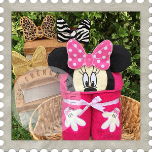 3D Girl Mouse Peeker